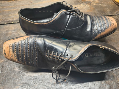 PRADA Men's Leather Brogue Cap Toe Lace-Up Oxford Dress Shoes Black/Brown 7.5