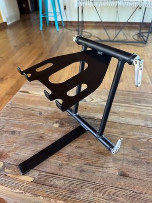 Crane Laptop Stand