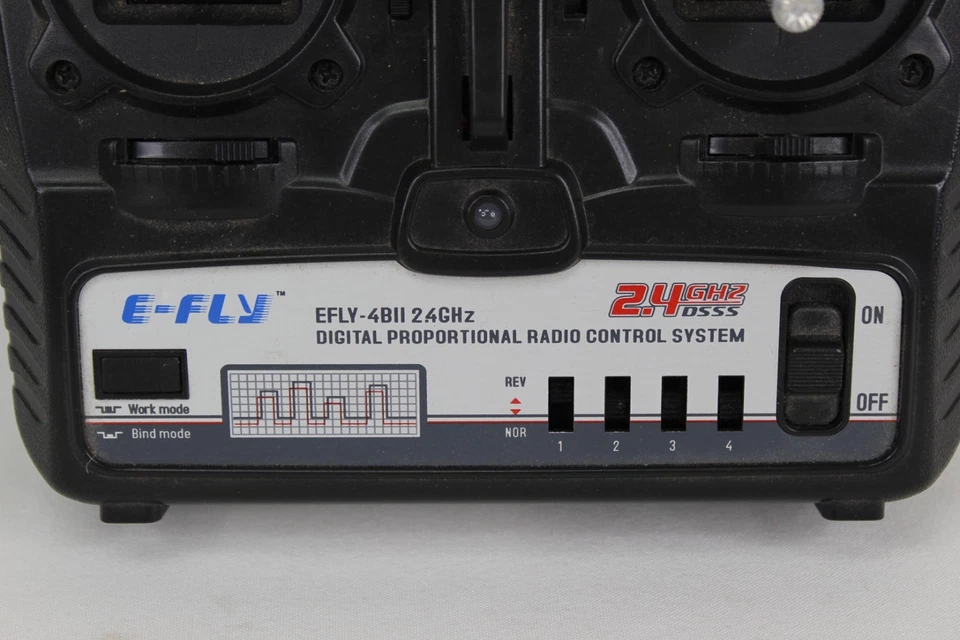 E-Fly 2.4GHz Digital 4 Canales R/C Radio Control Remoto SOLO ** Foto 3 de 4