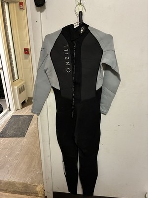 Women s O NEIL WET SUIT  RN: 77131 4205515 Size: S (Small)