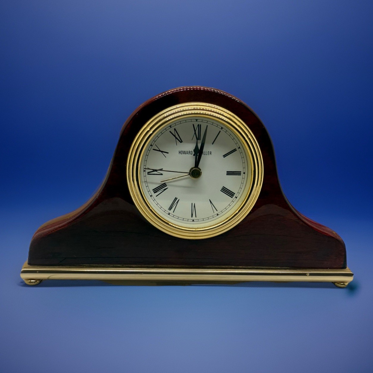 Vintage Howard Miller Tambour Cherry Wood Table Clock Quartz - Battery Operated