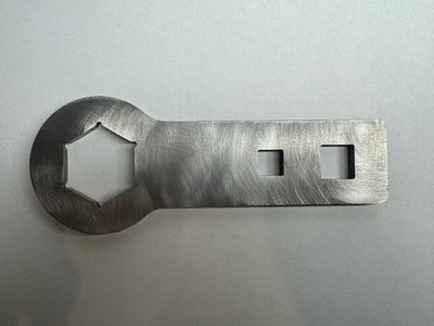 1  Oil Filter Wrench Adapter