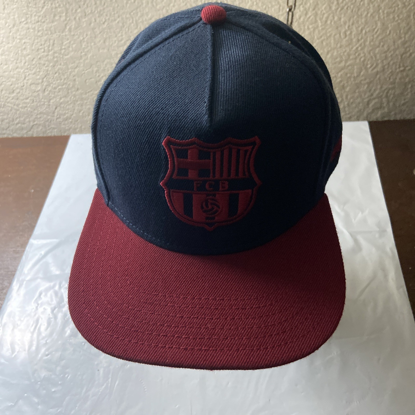 FCB Snapback navy/burgundy Hat Cap BARCA Adjustable Soccer Futbol