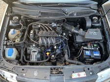 Motor AEH Audi A3 1.6 74 KW 101 PS 305660 Km