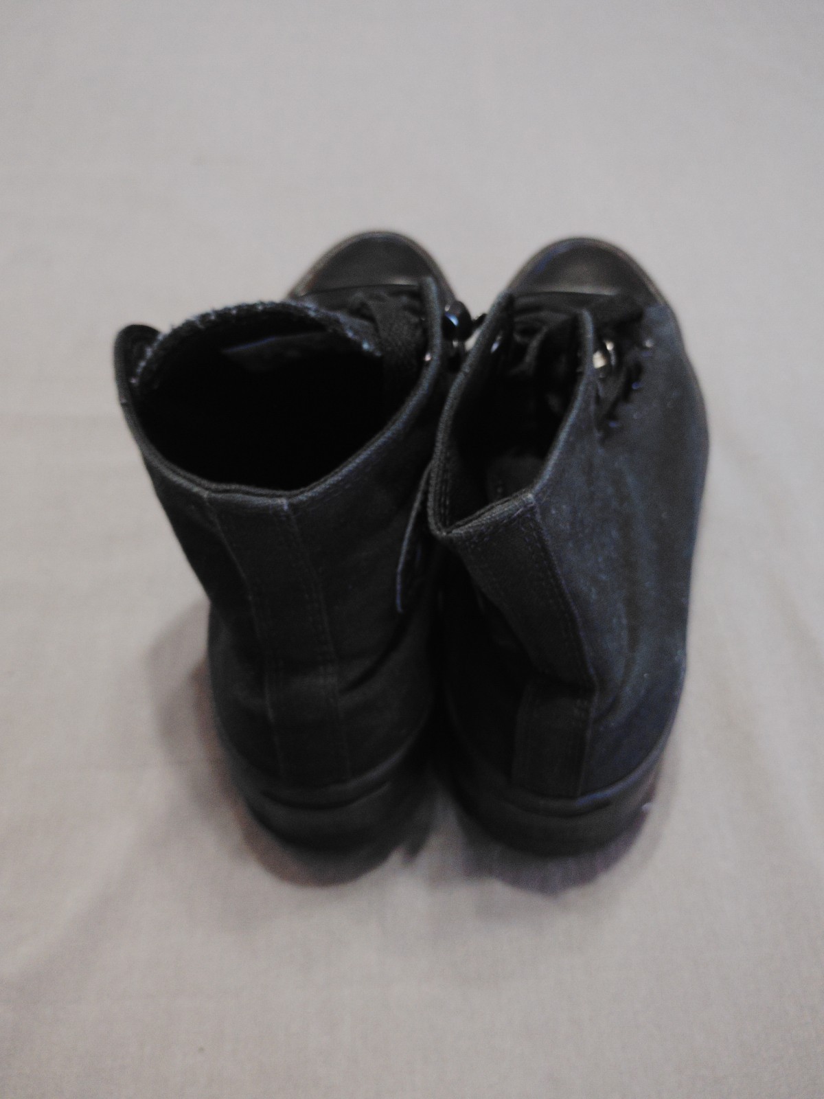 Converse Chuck Taylor All Star High Top Shoe Unisex 10 Triple Black Athletic image 6