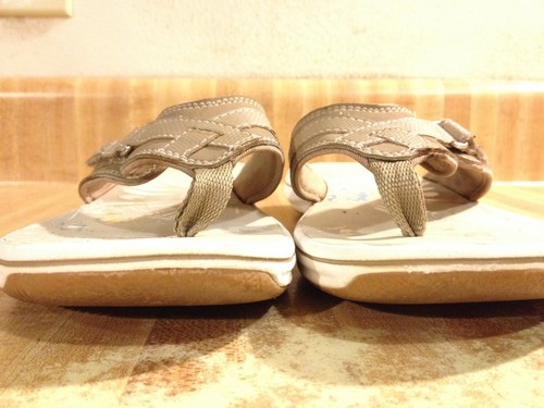 Clarks Womens 7.5M Brinkley Jazz Tan Brown Beige Leather Flip Flop Thong Sandals - Picture 6 of 12