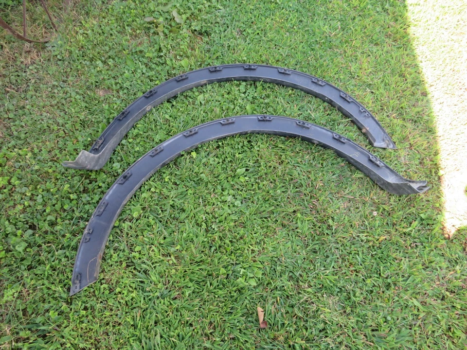 Alargadores de para-lama dianteiro Ford F150 5.4L 2005 fabricante de equipamento original - Imagem 4 de 4