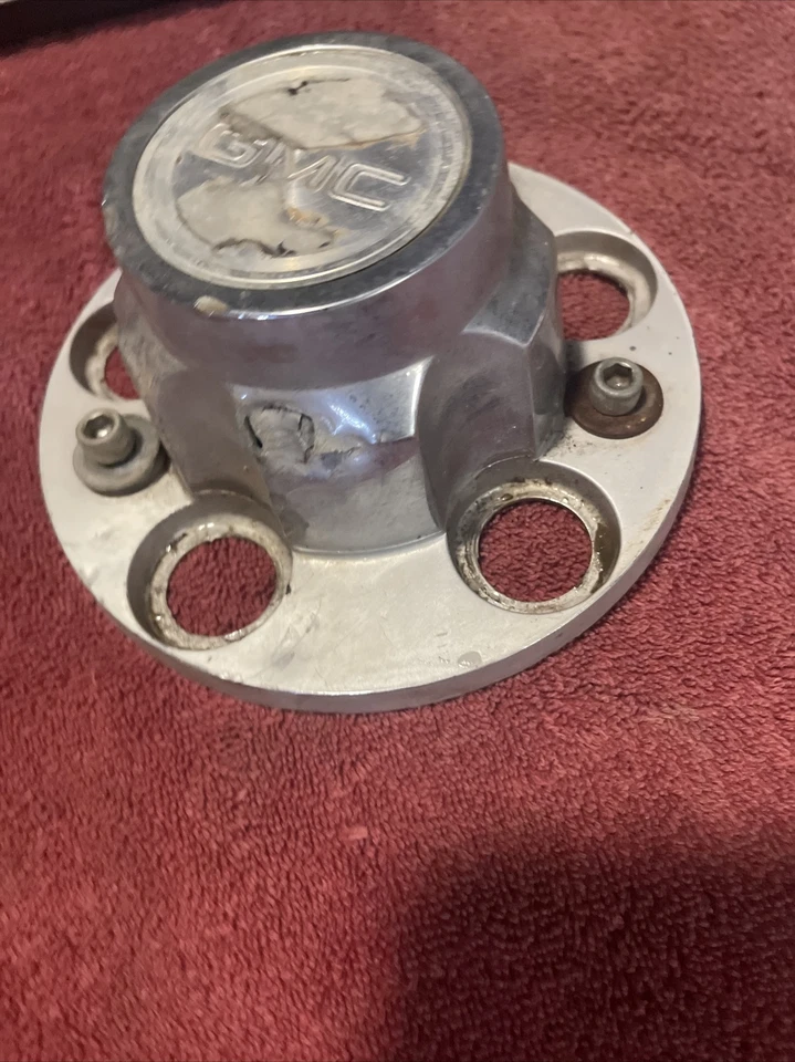 Tapa central de rueda One 73-87 Chevy Truck Rally 5 orig GM atornillada C10 Gmc Foto 3 de 4