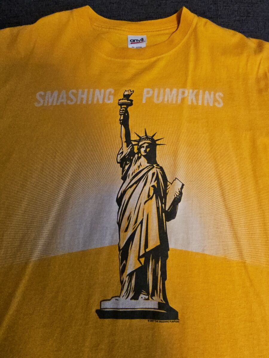 VERY RARE AUTHENTIC 2007 Smashing Pumpkins TOUR Men's Large VERY RARE AUTHENTIC 2007 Smashing Pumpkins TOUR Men's Large