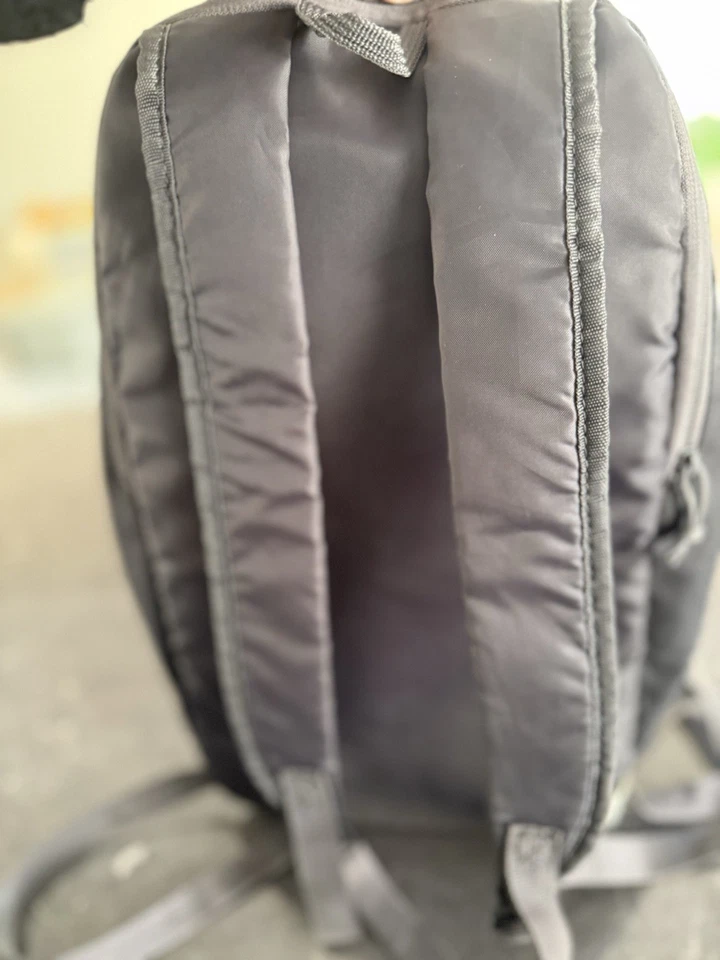 Quechua Arpenaz Backpack, Black 10L - Image 3 of 4