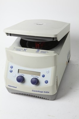 Eppendorf Centrifuge 5424 Benchtop Lab Centrifuge w/ Rotor   Working, READ