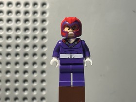 LEGO Marvel - Magneto Dark Purple Outfit sh0119 - Used
