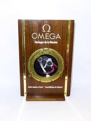 Omega CONSTELLATION Schaufenster Display maritim Bullauge 70´s