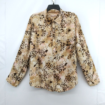 White Stag Shirt Womens Large Urban Camel Animal Print Button Up Long Sleeve Top