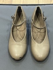 Capezio Character Tan 550 6M Dance Shoes Size 6