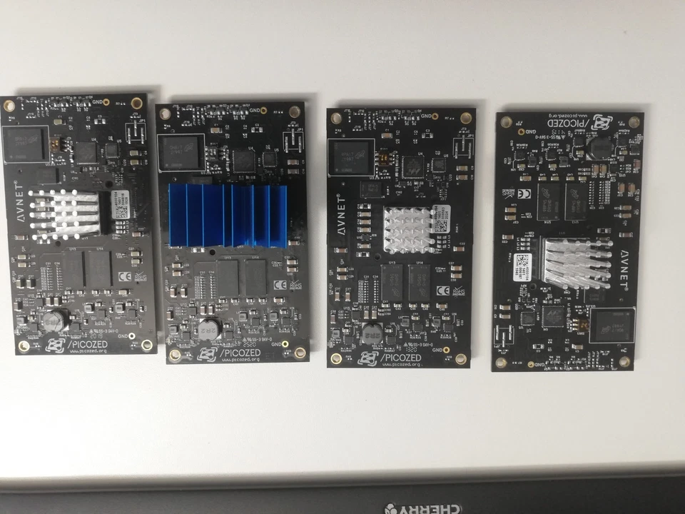 4x AVNET Picozed 7020 SOM XILINX ZYNC XC7Z020 FPGA Module