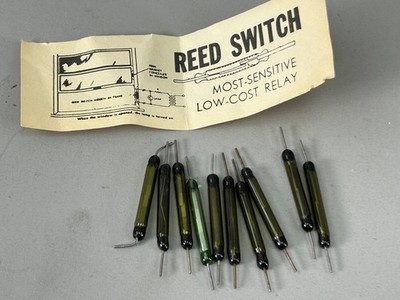 10 pcs Vintage Glass Reed Switch Most Senstive Low Cost Relay New Old Stock 