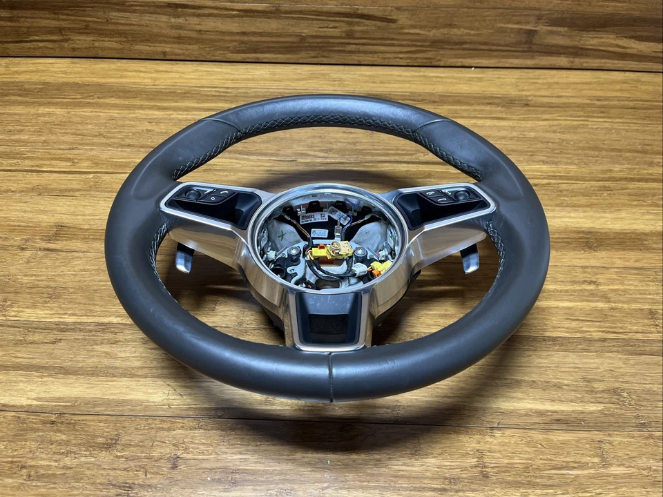 2015-2023 Porsche Macan Steering Wheel Multifunction With Shift Paddles OEM NOTE - Image 3 of 4