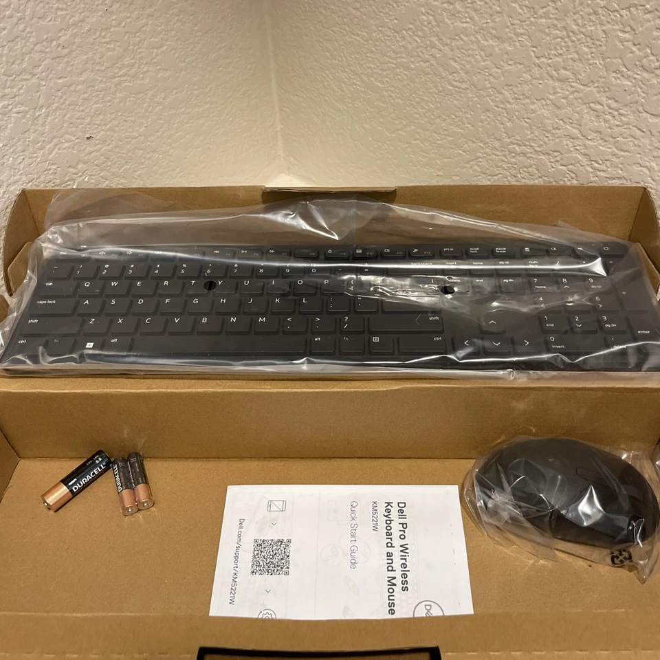 Dell KM5221W Premier Multi-Device Wireless Combo Keyboard & Mouse Brand New US - Image 2 of 4