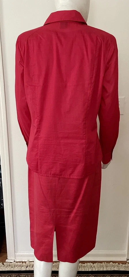 Blusa de algodón con apliques florales rojos Ellen Tracy talla 6 y falda de lino traje talla 6 Foto 3 de 4