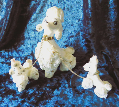 Mint, Vintage White Poodle Trio with Chain, Giftcraft Seal Black Japan