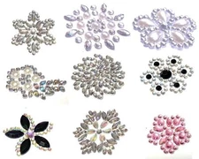 CraftbuddyUS Self Adhesive Diamante & Pearl Flower Crystal Rhinstone Gems, DIY