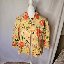 Chico's Light Stylish Coat Size 1