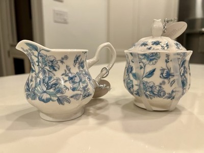 Brand New Aldi Crofton Blue Toile Sugar / Creamer Pitcher Set-viral!