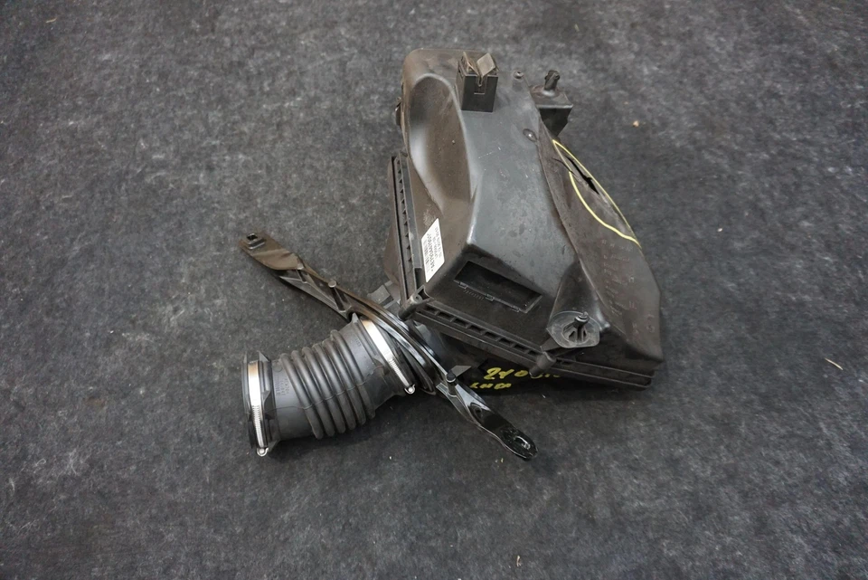 Коробка корпуса фильтра левого воздухоочистителя 13717934479 BMW M850I G16 2020-24 *Примечание - Изображение 3 из 4