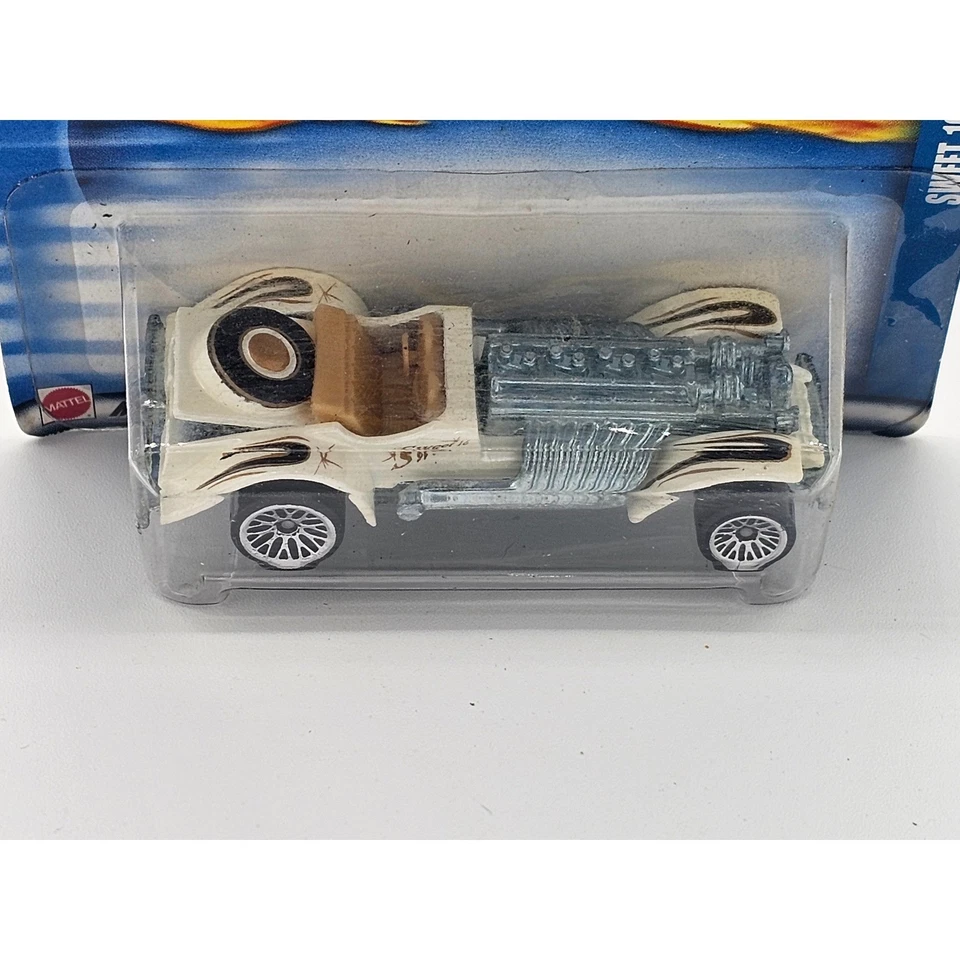 Hot Wheels 2003 Sweet 16 Collector #129 Silver Diecast Toy Car - Image 2 of 3
