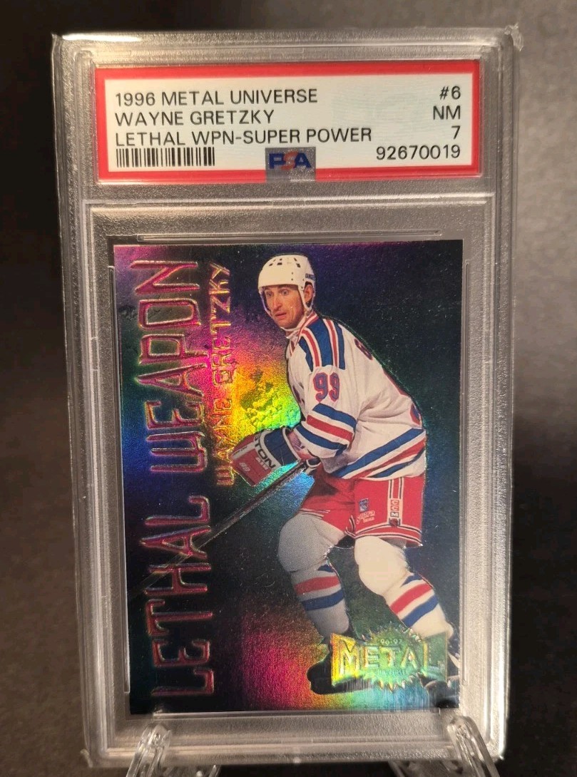 1996 Metal Universe #6 Lethal Weapon Super Power Wayne Gretzky PSA 7 view 2