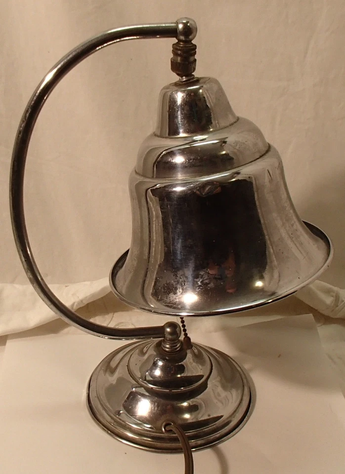 Vintage 1930s Art Deco Chrome Metal Bell-Shaped Table Desk Lamp 11.5" tall - Image 3 of 4