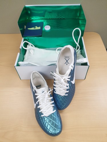 Nike Tiempo Legend 10 Elite FG 30 Anniversary Atomic, Size 7.5, FQ3247-300