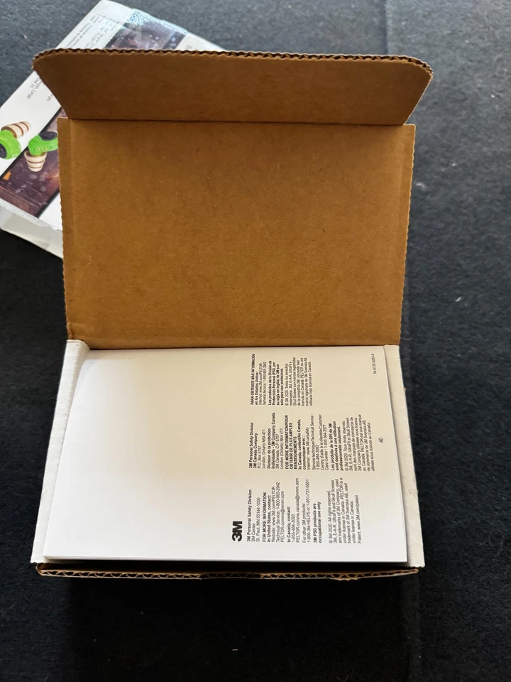 3M PELTOR Electronic Earplug EEP-100 – Rechargeable Hearing Protection w/ Case - Image 4 of 4