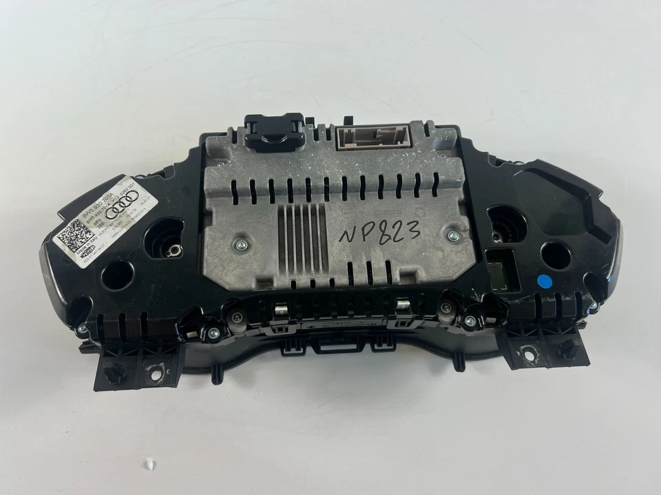 AUDI A4 8W2, B9 8W5920701A Instrument Cluster Speedometer 2016 26581264 - Image 4 of 4