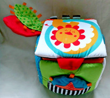 Infantino Big Top Discovery Cube Toy Crinkle Rattle Developmental