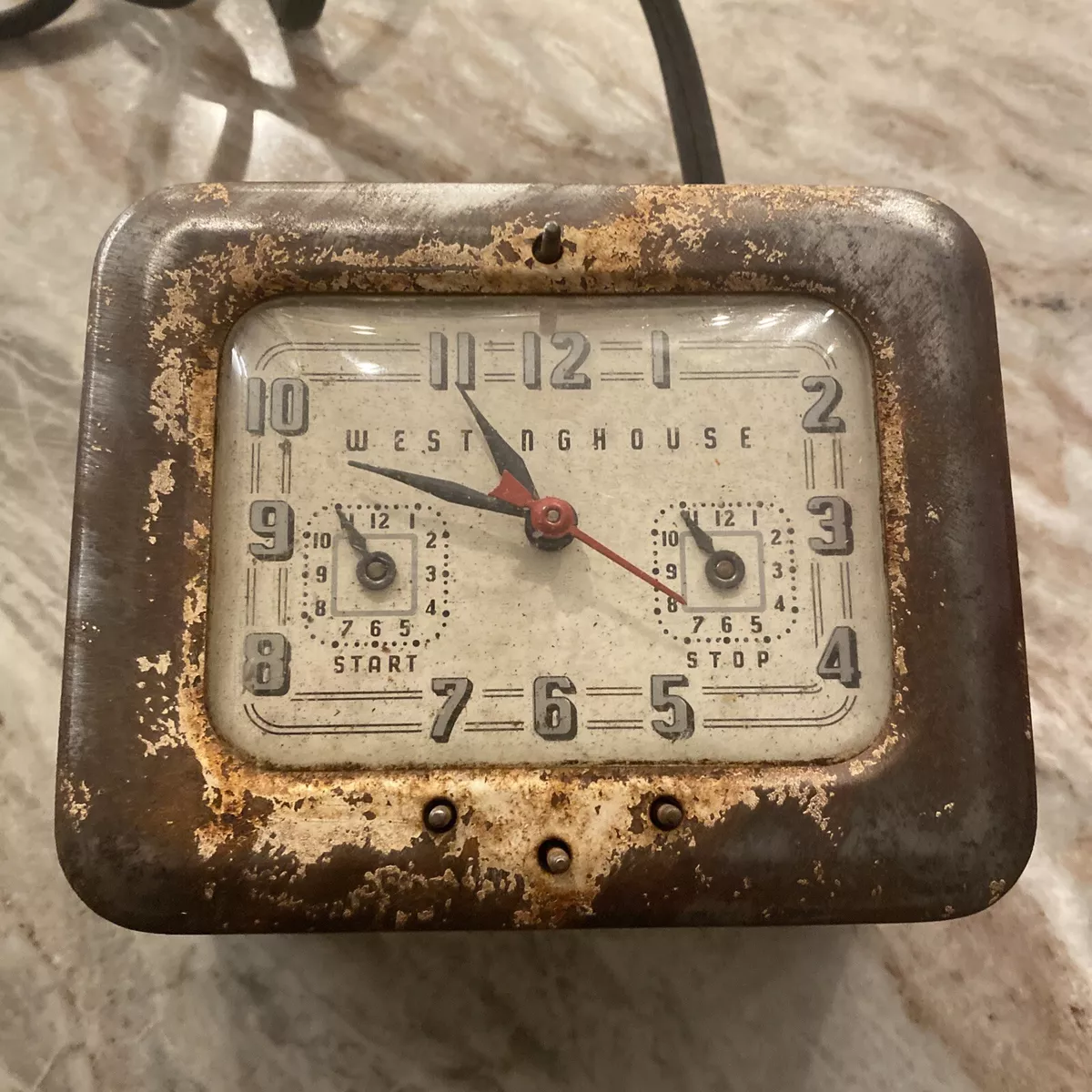 VINTAGE OLD WESTINGHOUSE ELECTRIC KITCHEN CLOCK WITH TIMER TC-81