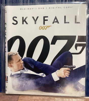 Skyfall 007 (Blu-ray Slimpack) Daniel Craig, Bond *Ships Flat* Cover May Vary