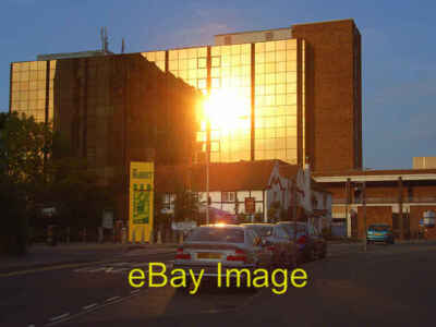 Foto 6x4 Adlerhaus Bracknell Die reflektierende Sonne bedeutet der Schatten c2008