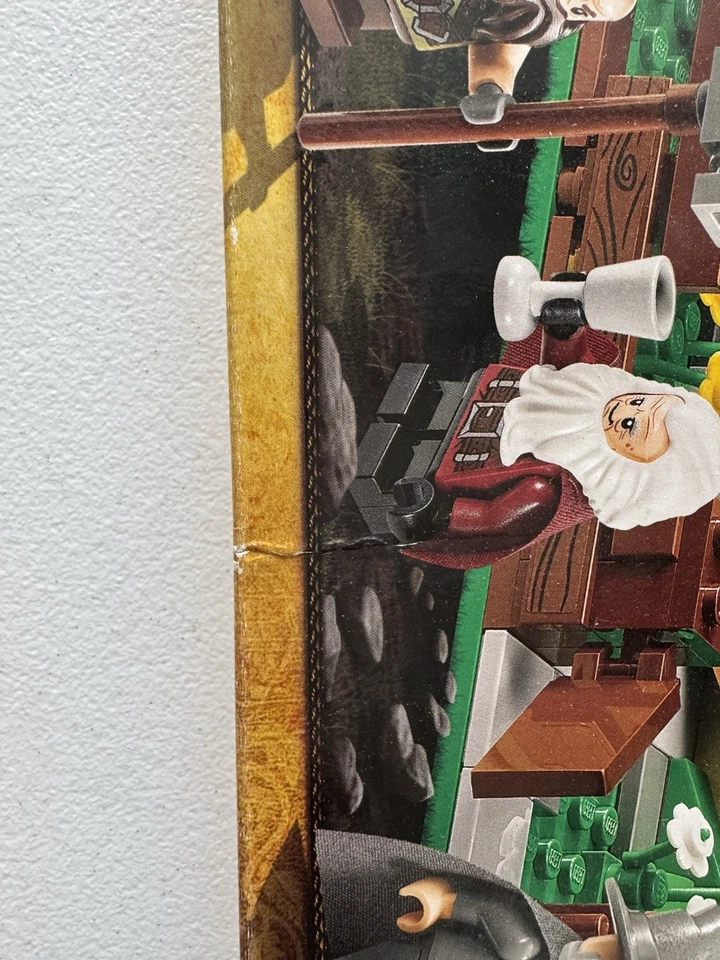 LEGO 79003 LOTR The Hobbit An Unexpected Gathering New Factory Sealed Box Damage - Image 3 of 4