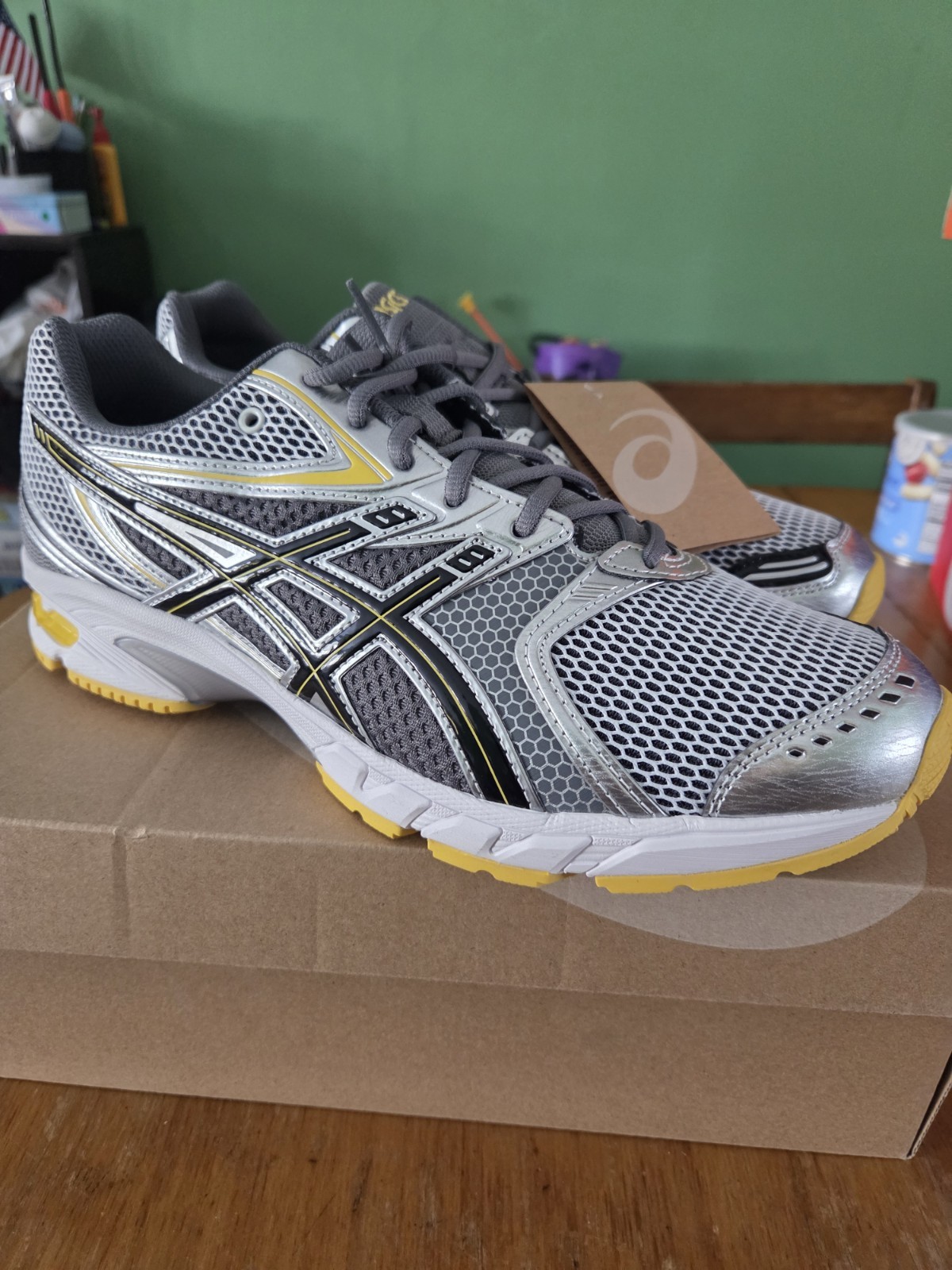 Size 10.5 - Asics Gel DS Trainer 14 White Tai Chi Yellow