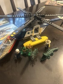 Lego 2015 City Police Helicopter Pursuit 60067 Possibly Complete w/Manuals