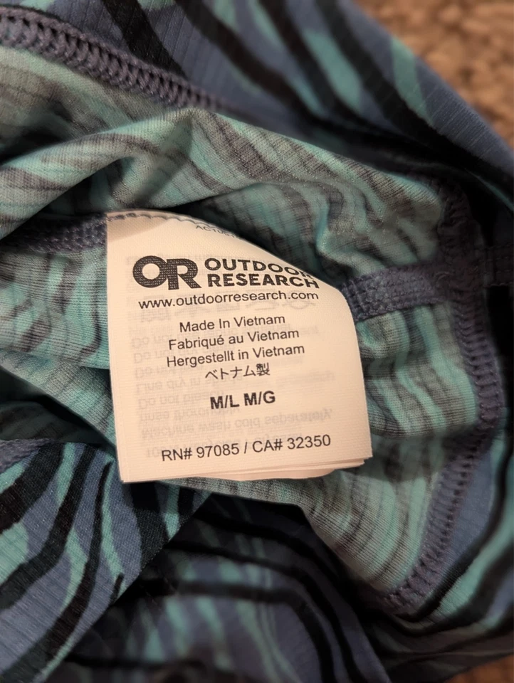 Outdoor Research Printed Echo Ubertube Neck Gaiter Ultralight - Med / Lg - 65g - Image 3 of 4