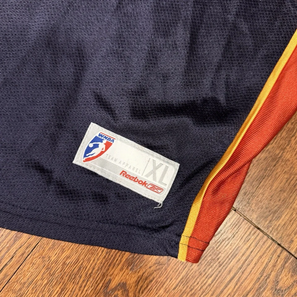 Camiseta deportiva vintage Reebok Lindsay Whalen Connecticut Sun adulto XL azul marino #13 WNBA Foto 3 de 4