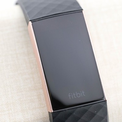 Fitbit FB409 Fitness Tracker Unisex Watch Untested