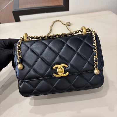 Chanel Pre-Owned Authentic Shoulder Bag Free Tracked Shipping