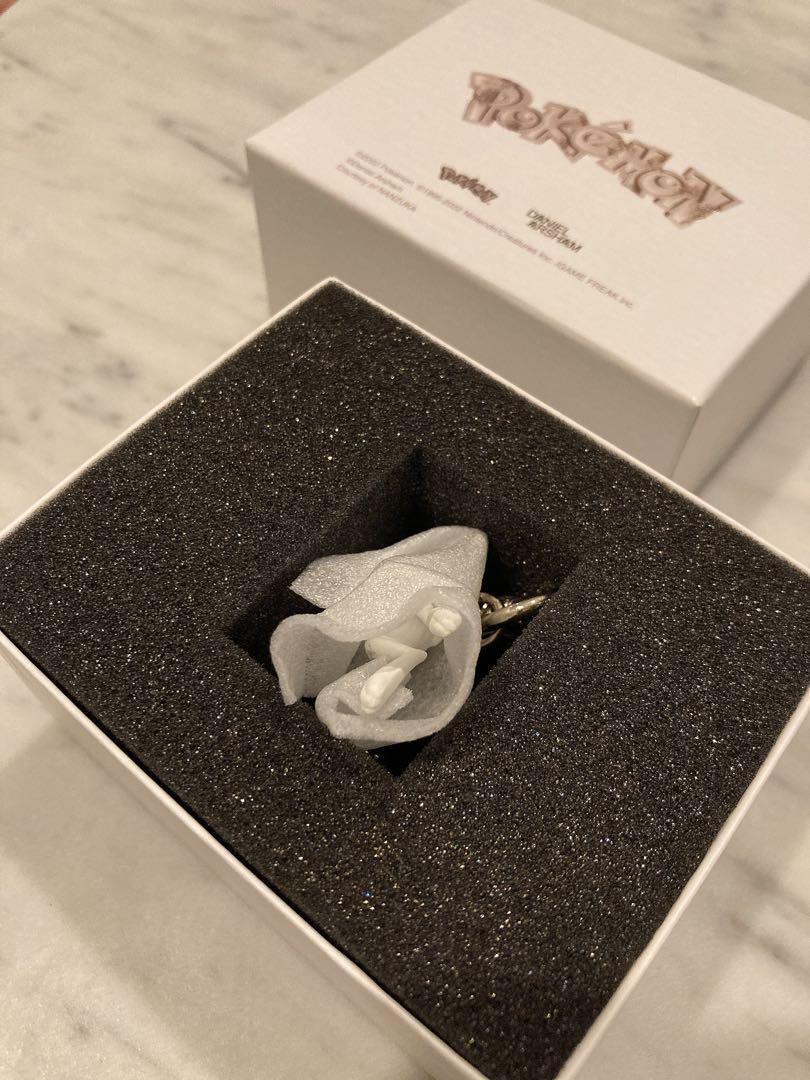 Daniel Arsham × Pokemon Mew KEY CHAIN $_57.JPG?set_id=880000500F
