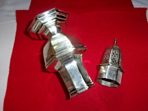 MAPPIN & WEBB SILVERPLATE SUGAR CASTER/SHAKER 19TH CA - OCT SHAPE W/PIERCED TOP - Picture 7 of 8