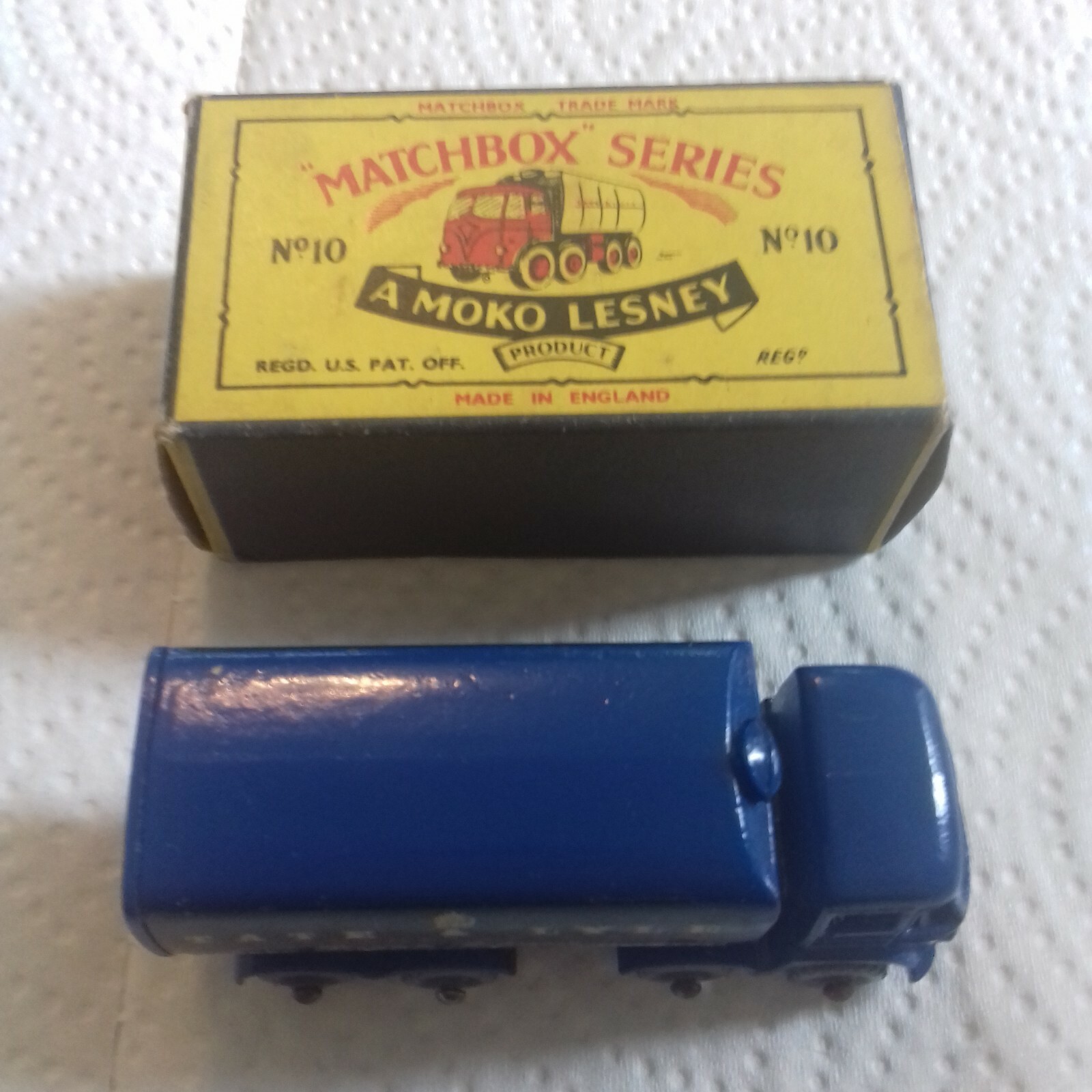 Matchbox 10c, Foden 8 Wheel Truck - Free Price Guide & Review