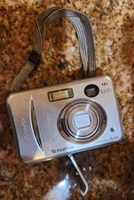 Fuji Fujifilm FinePix A345 4.1 MP Digital Camera 3X Zoom Silver For Parts